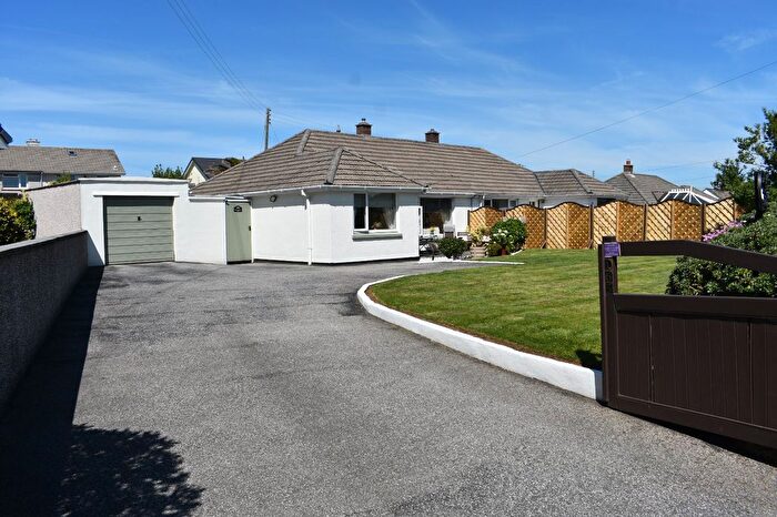 3 Bedroom Bungalow For Sale In North Roskear Road, Camborne, Cornwall, TR14