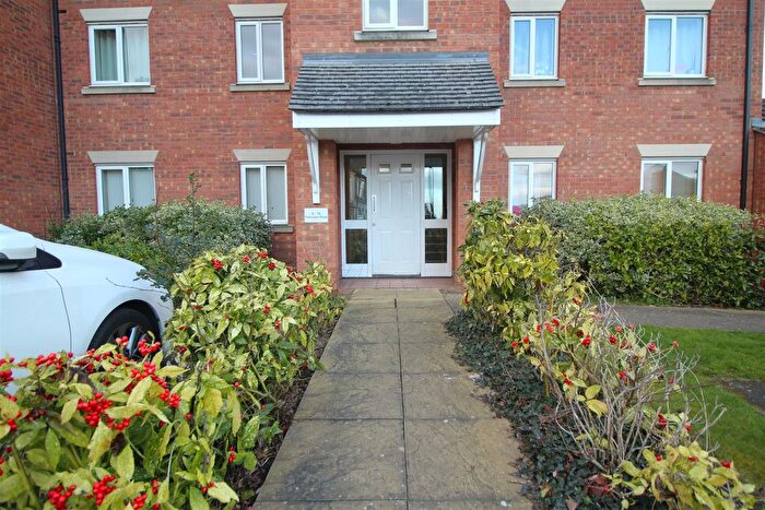2 Bedroom Flat For Sale In Fellowes Road, Fletton, Peterborough, PE2