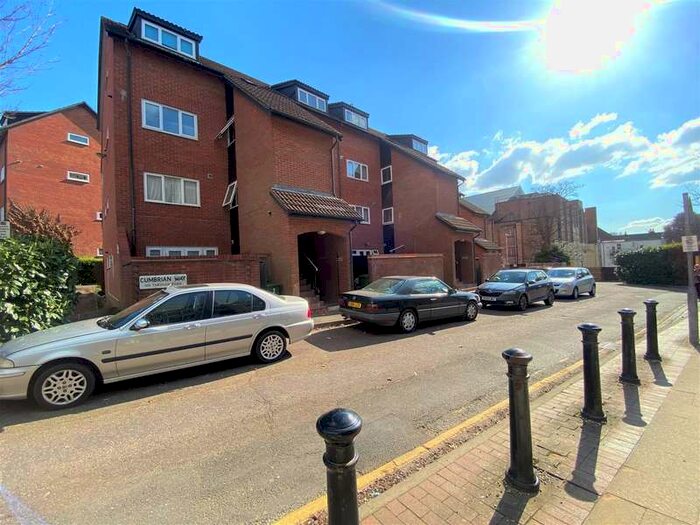 2 Bedroom Apartment To Rent In Cumbrian Way, Uxbridge, UB8
