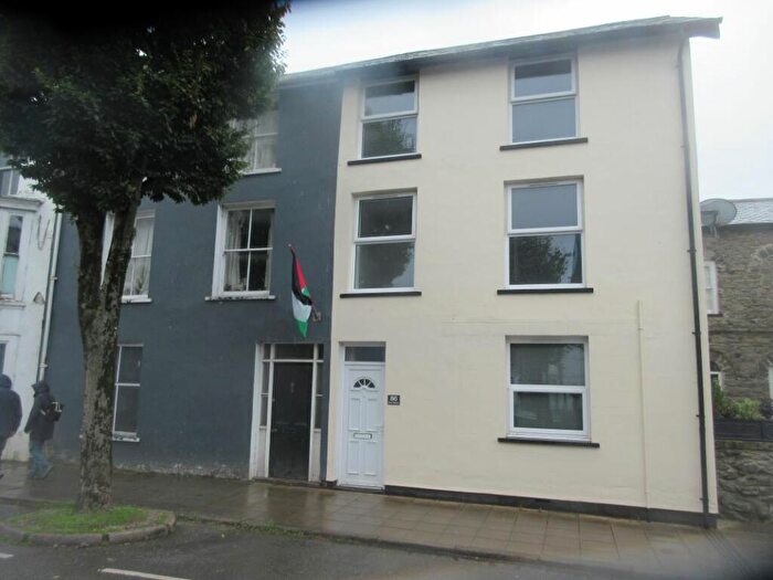 5 Bedroom Apartment For Sale In High Street, Bala, Gwynedd, LL23