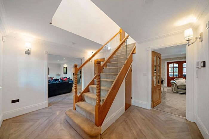 5 Bedroom Detached House For Sale In Division Lane, Blackpool, FY4