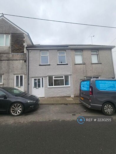 3 Bedroom Terraced House To Rent In Heolddu Road, Bargoed, CF81