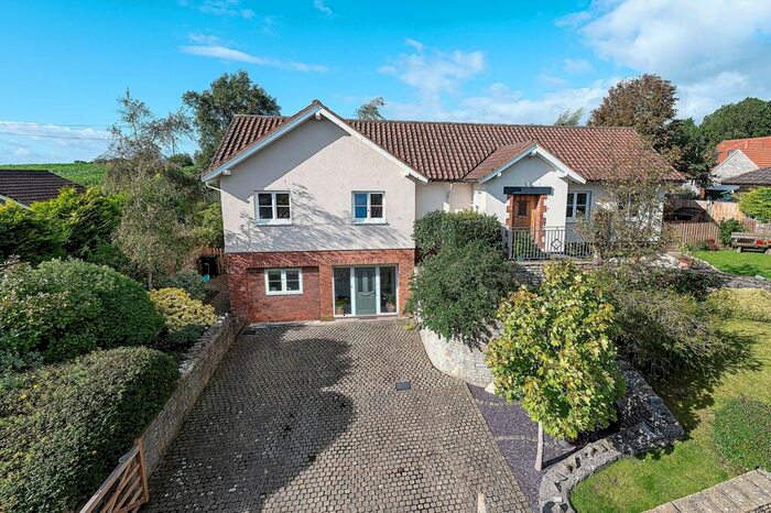 3 Bedroom Detached House For Sale In Back Lane, Chapel Allerton, BS26