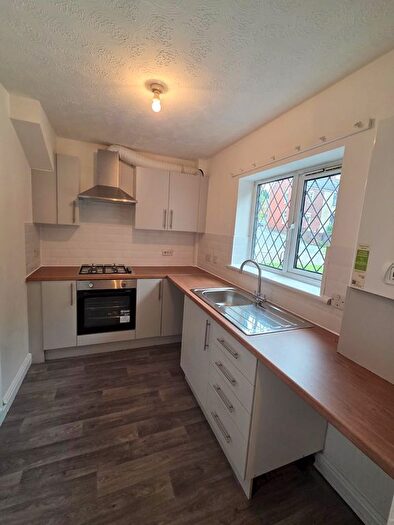 2 Bedroom End Of Terrace House To Rent In Inglby Close, Blackburn, Lancashire, BB1