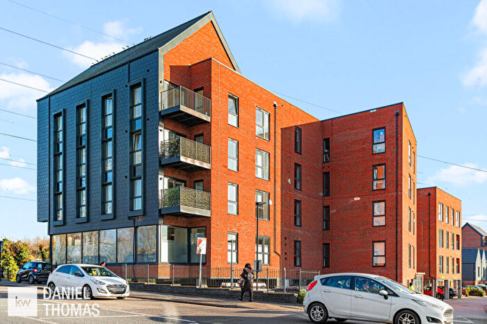 2 Bedroom Apartment For Sale In Riverside Court, Waltham Abbey, EN9