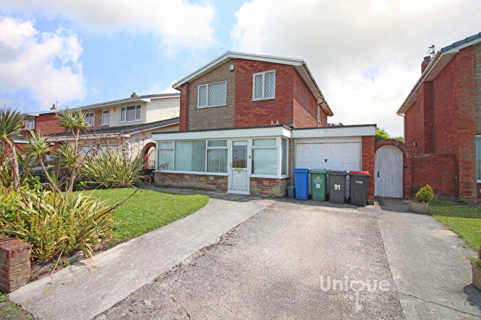 4 Bedroom Detached House For Sale In Princes Way, Fleetwood, FY7