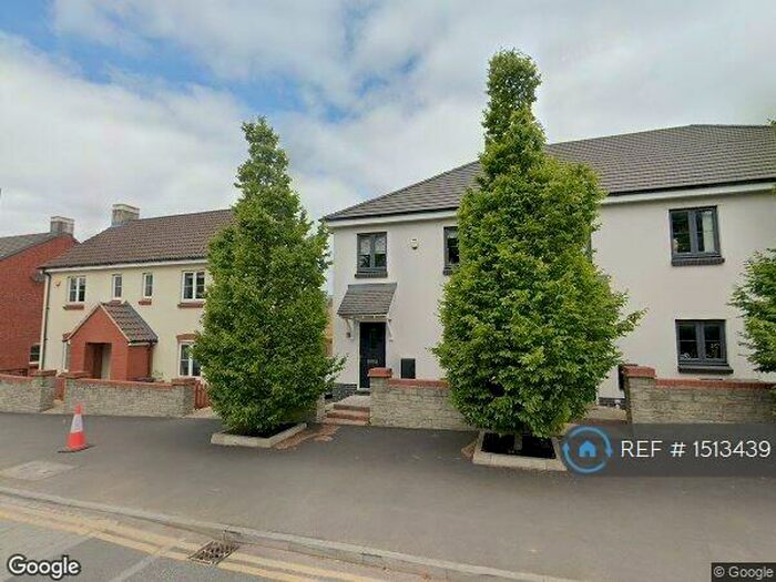 4 Bedroom Semi-Detached House To Rent In Oxleigh Way, Stoke Gifford, Bristol, BS34