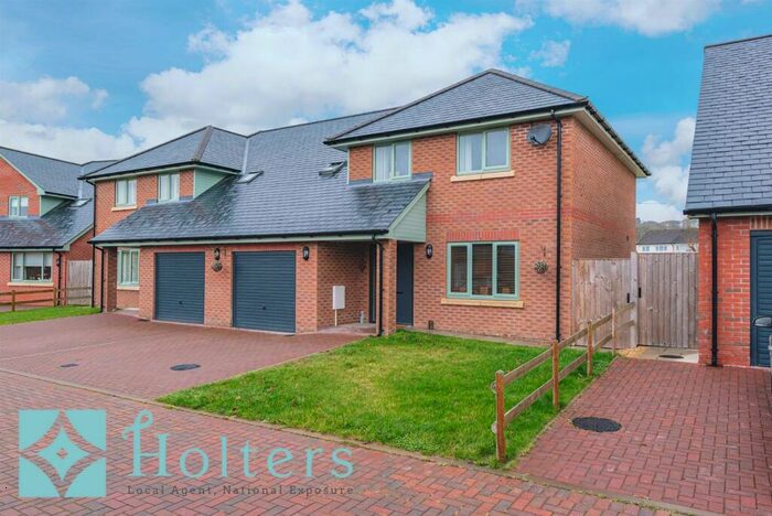 3 Bedroom Semi-Detached House For Sale In Y Maes, Beulah, LD5