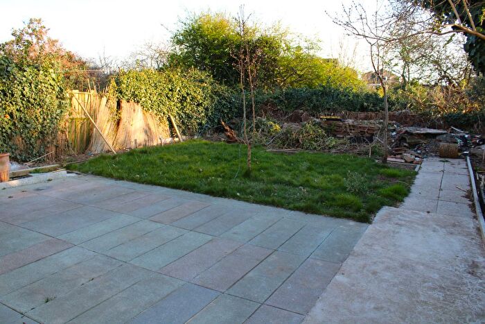 2 Bedroom Flat To Rent In Burnley Road, London, NW10