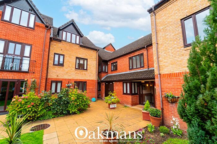 2 Bedroom Flat For Sale In Kingfisher Court, Woodfield Road, Droitwich, Worcestershire, WR9