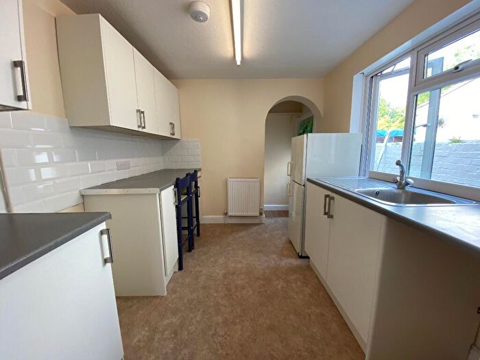 1 Bedroom Flat To Rent In Florence Street, Swindon, SN2