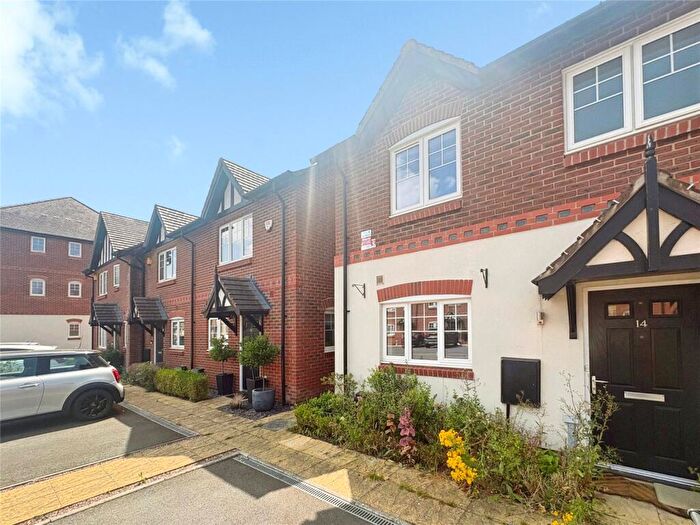 3 Bedroom Semi-Detached House For Sale In Meer Stones Road, Balsall Common, Coventry, CV7