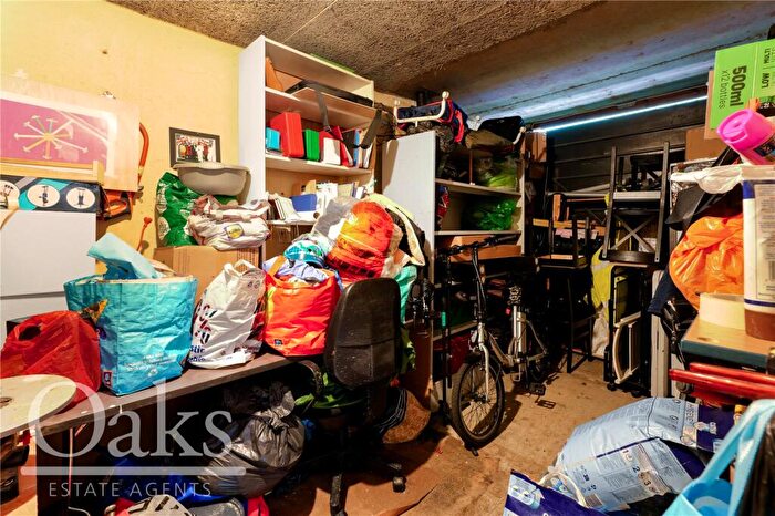 3 Bedroom Terraced House For Sale In Caernarvon Close, Mitcham, CR4