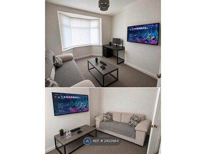 2 Bedroom Semi-Detached House To Rent In Oxford Street, Rotherham, S65