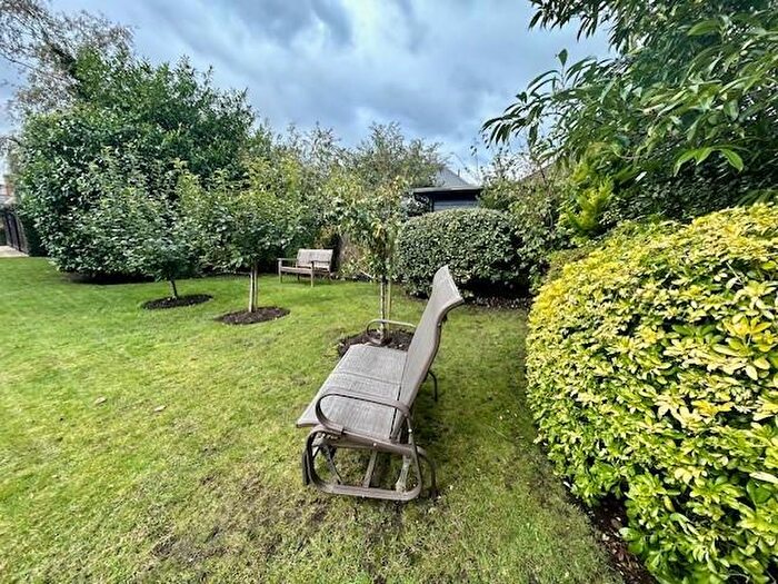2 Bedroom Apartment To Rent In Middle Gordon Road, Camberley, GU15