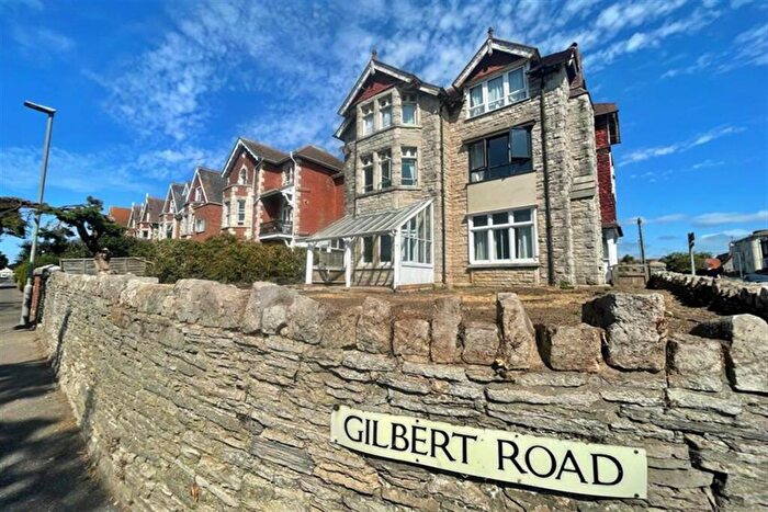 2 Bedroom Flat To Rent In Swanage, BH19
