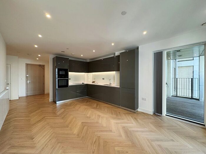 2 Bedroom Flat To Rent In Birch House, Pegler Square, SE3