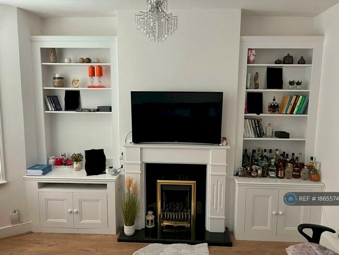 1 Bedroom Maisonette To Rent In Allison Road, London, N8