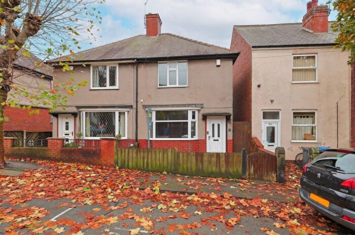 2 Bedroom Semi Detached House For Sale In York Street, Hasland, Chesterfield, S41