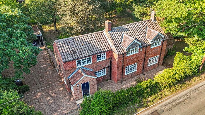 3 Bedroom Detached House For Sale In Besthorpe Nottinhamshire, NG23