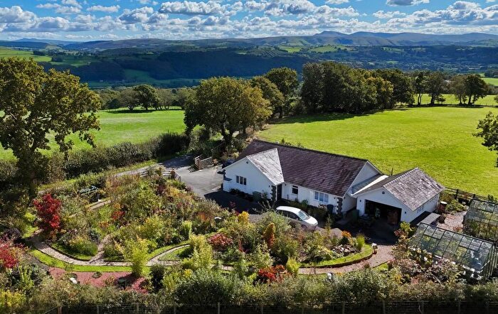 3 Bedroom Detached House For Sale In Llandovery, Carmarthenshire., SA20