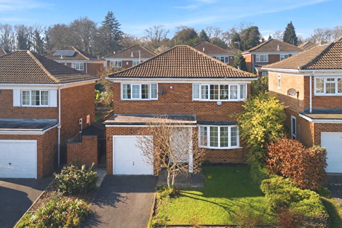 4 Bedroom Detached House For Sale In Oakwood Garth, Oakwood, Leeds, LS8