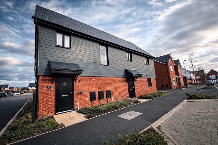 2 Bedroom Property To Rent In Banbury Drive, Hampton Water, Peterborough, PE7