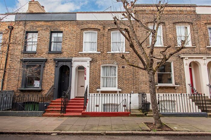 4 Bedroom Property For Sale In Driffield Road, Mile End, E3