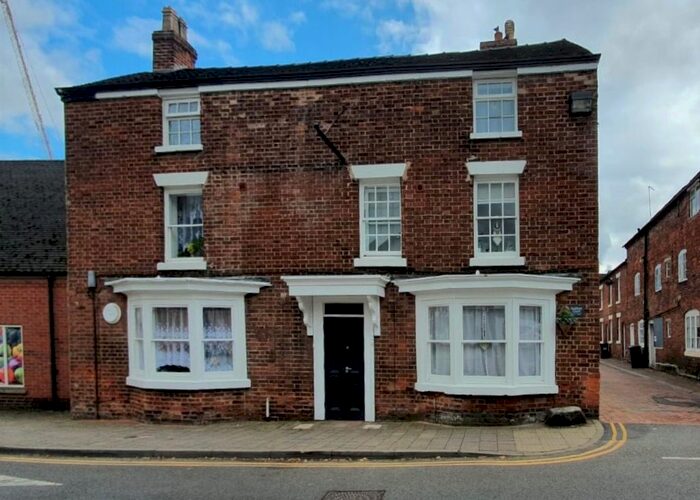 2 Bedroom Mews To Rent In Stafford Street, Market Drayton, TF9