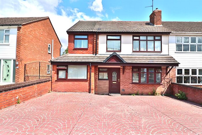 5 Bedroom Semi-Detached House For Sale In Cliftonville Road, Woolston, Warrington, WA1