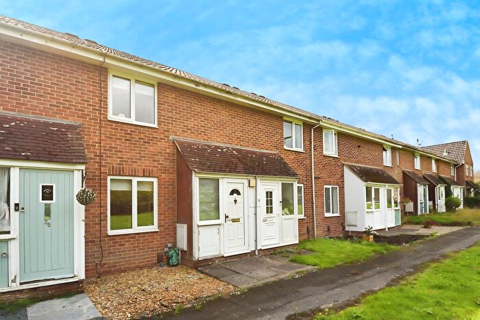 2 Bedroom Terraced House For Sale In Ferndale, Hedge End, SO30