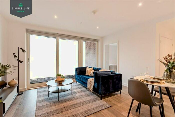 1 Bedroom Apartment To Rent In Bed, Nd Floor Landlau At Endura House In Beam Park, RM13