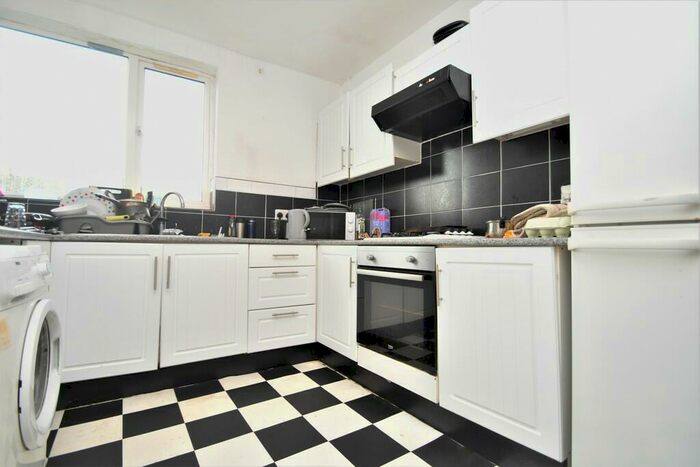 1 Bedroom Property To Rent In Orchard Road, Southsea, PO4