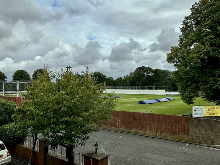 3 Bedroom Apartment To Rent In Pavillion Mews, Gowan Terrace, Jesmond, Newcastle Upon Tyne, NE2