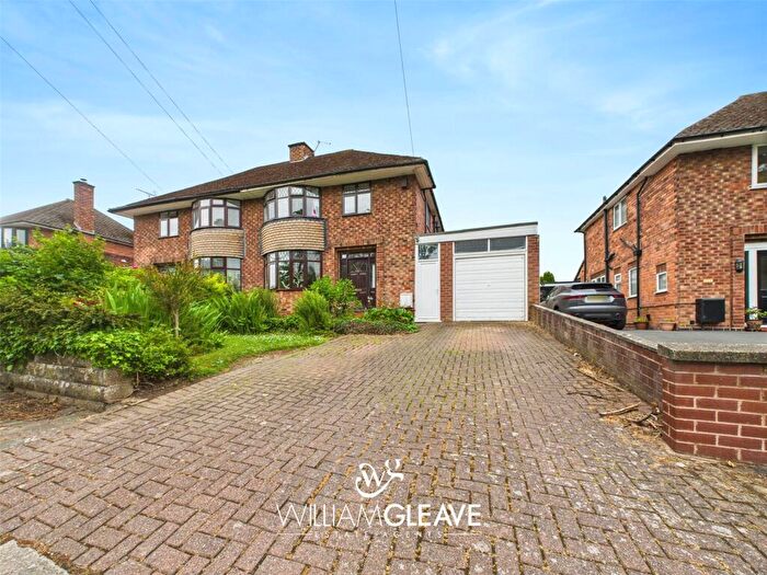3 Bedroom Semi-Detached House For Sale In Kelsterton Road, Connah's Quay, Deeside, Flintshire, CH5