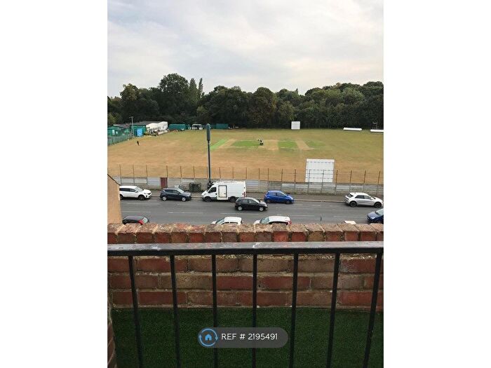 1 Bedroom Flat To Rent In Sharnbrooke Close, Welling, DA16