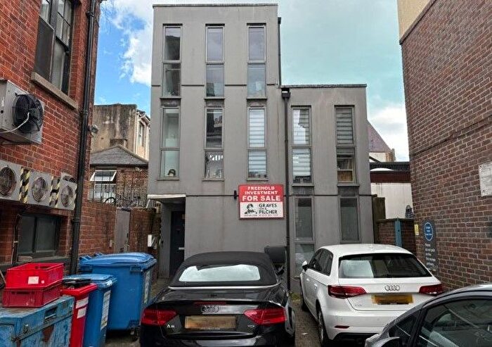 2 Bedroom Detached House For Sale In A York Hill, Brighton, East Sussex, BN1