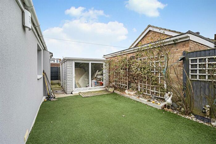 2 Bedroom Detached Bungalow For Sale In Arundel Road, Peacehaven, BN10