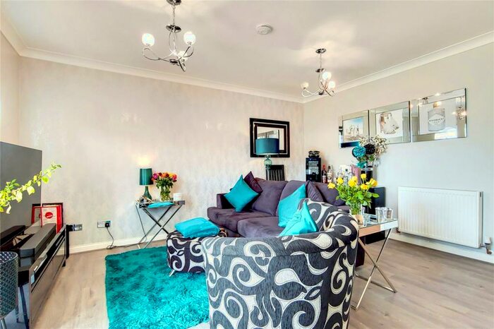 2 Bedroom Flat To Rent In Victoria Hall, Wesley Avenue, London, E16