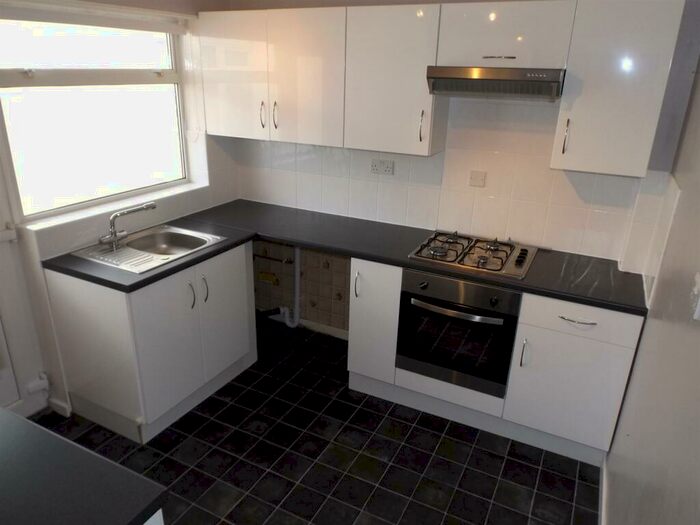 3 Bedroom House To Rent In Lynden Avenue, Long Eaton, NG10