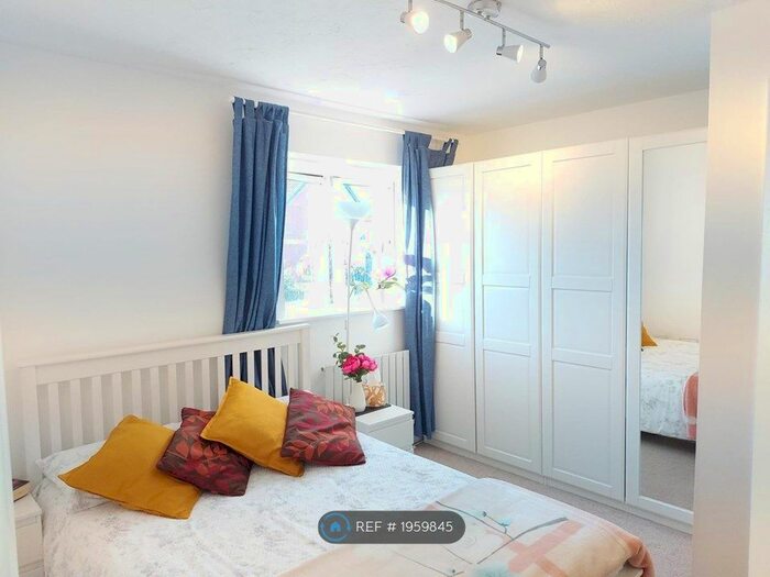 3 Bedroom Terraced House To Rent In Marshaw Place, Emerson Valley, Milton Keynes, MK4