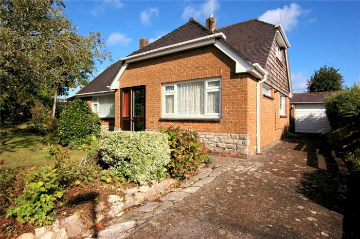 3 Bedroom Detached House To Rent In Albert Road, Corfe Mullen, Wimborne, BH21