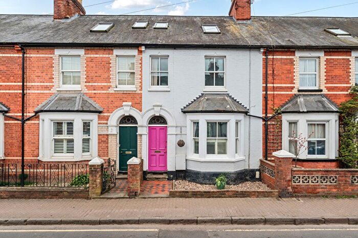 3 Bedroom Terraced House For Sale In Kings Road, Henley-On-Thames, RG9