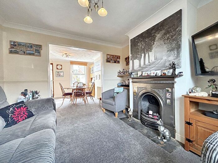 3 Bedroom Terraced House For Sale In Earlsworth Road, Willesborough, TN24