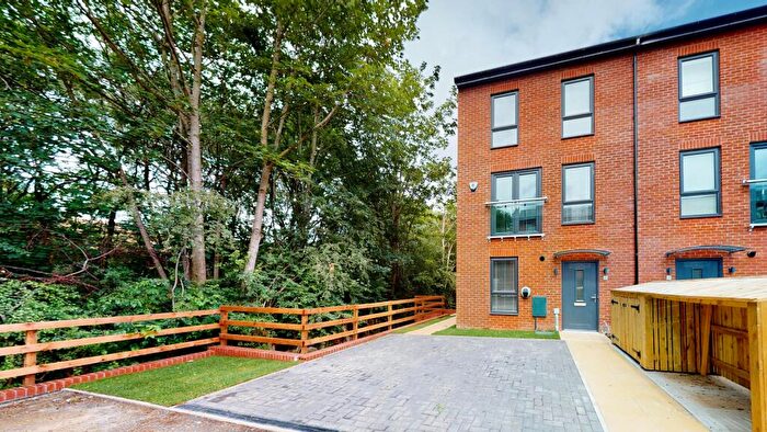 2 Bedroom Town House To Rent In Copper Beech Court, Horsforth, LS16