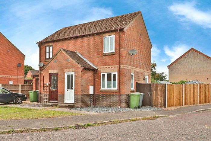 1 Bedroom Semi-Detached House For Sale In Foundry Close, Foulsham, Dereham, NR20