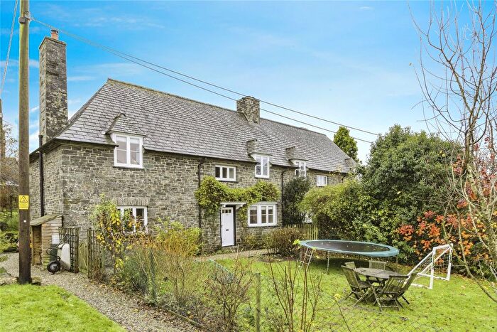 3 Bedroom End Of Terrace House For Sale In The Parade, Milton Abbot, Tavistock, Devon, PL19