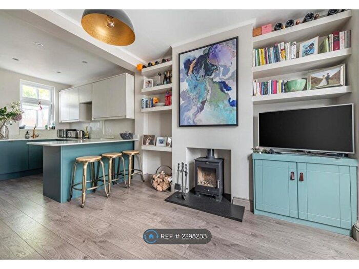 2 Bedroom Terraced House To Rent In White Road, London, E15