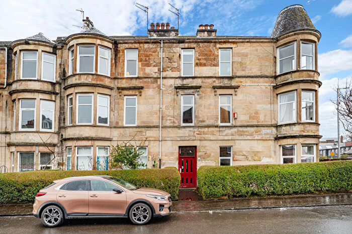 2 Bedroom Flat For Sale In Flat /, , Ledard Road, Glasgow, G42