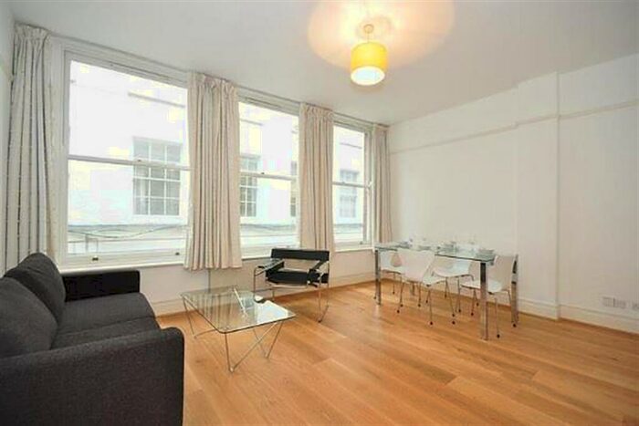 1 Bedroom Apartment To Rent In Printers Inn Court, Cursitor Street, Farringdon, Holborn, London, EC4A